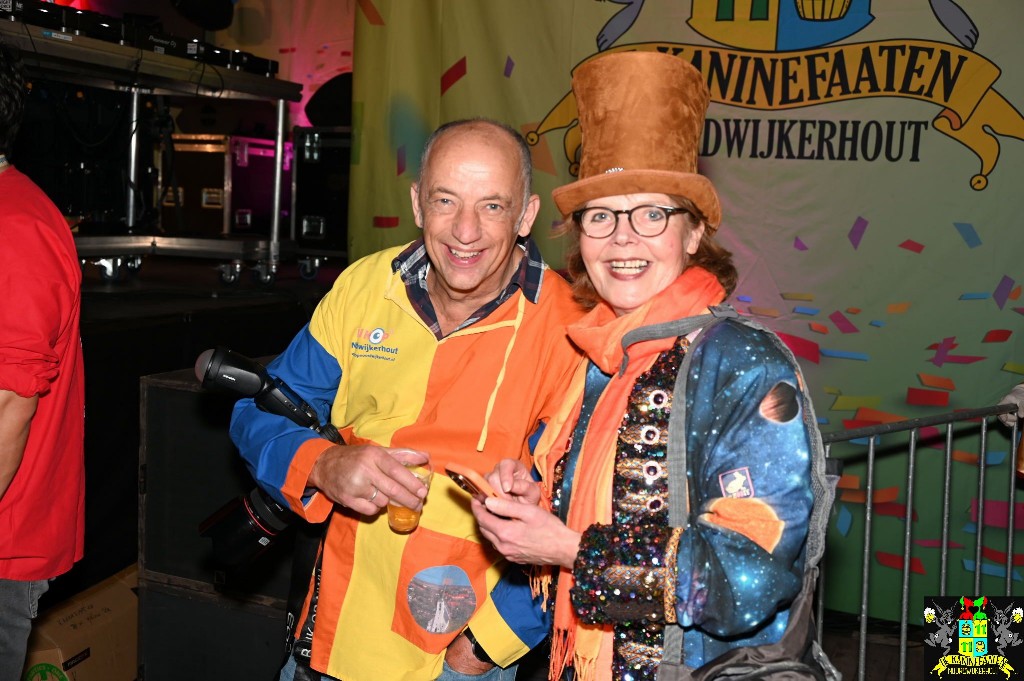 ../Images/Senioren carnaval 2024 395.jpg